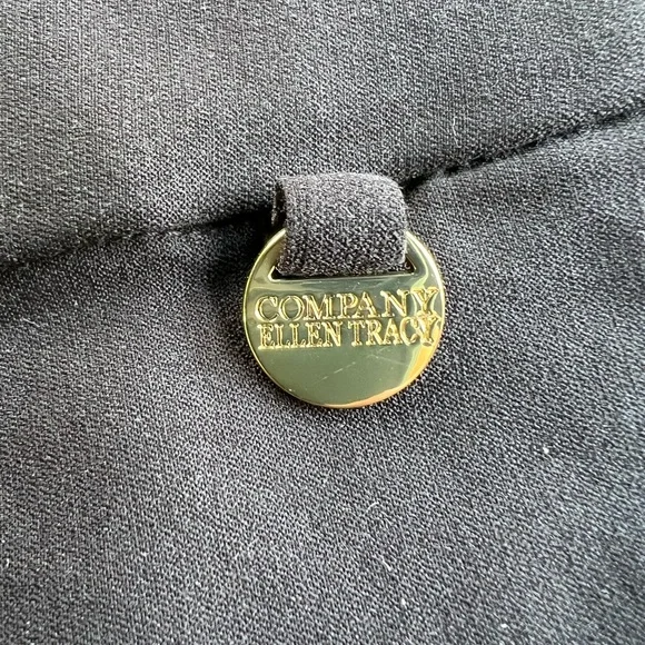 Women’s Ellen Tracey Black Shorts new nwot - Picture 5 of 5